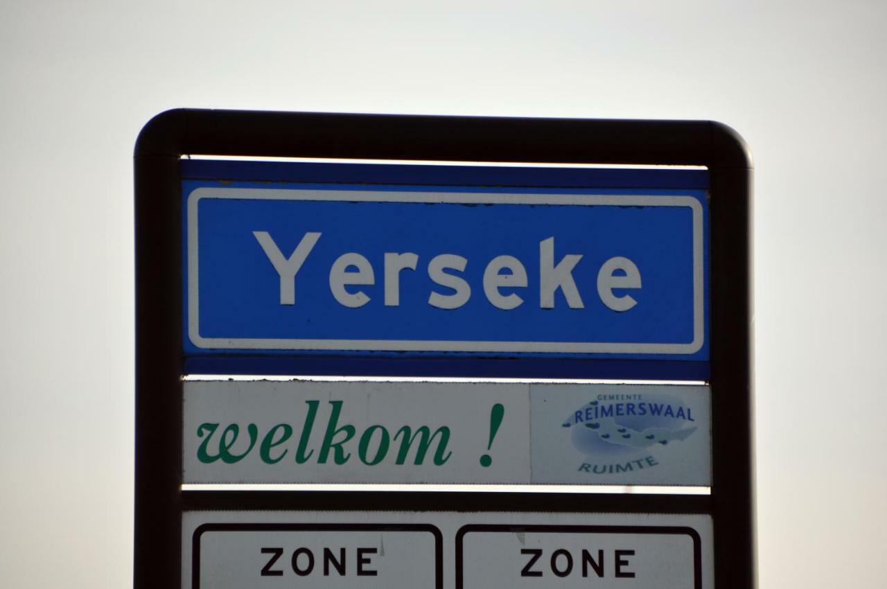 B & B Boezeneren Yerseke Esterno foto